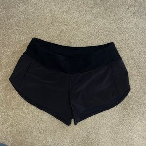 Speed up 2.5” Lululemon shorts.